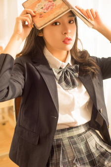 女囚残酷私刑